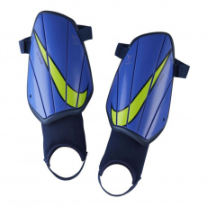 Nike Charge SP2164-500 football shin pads